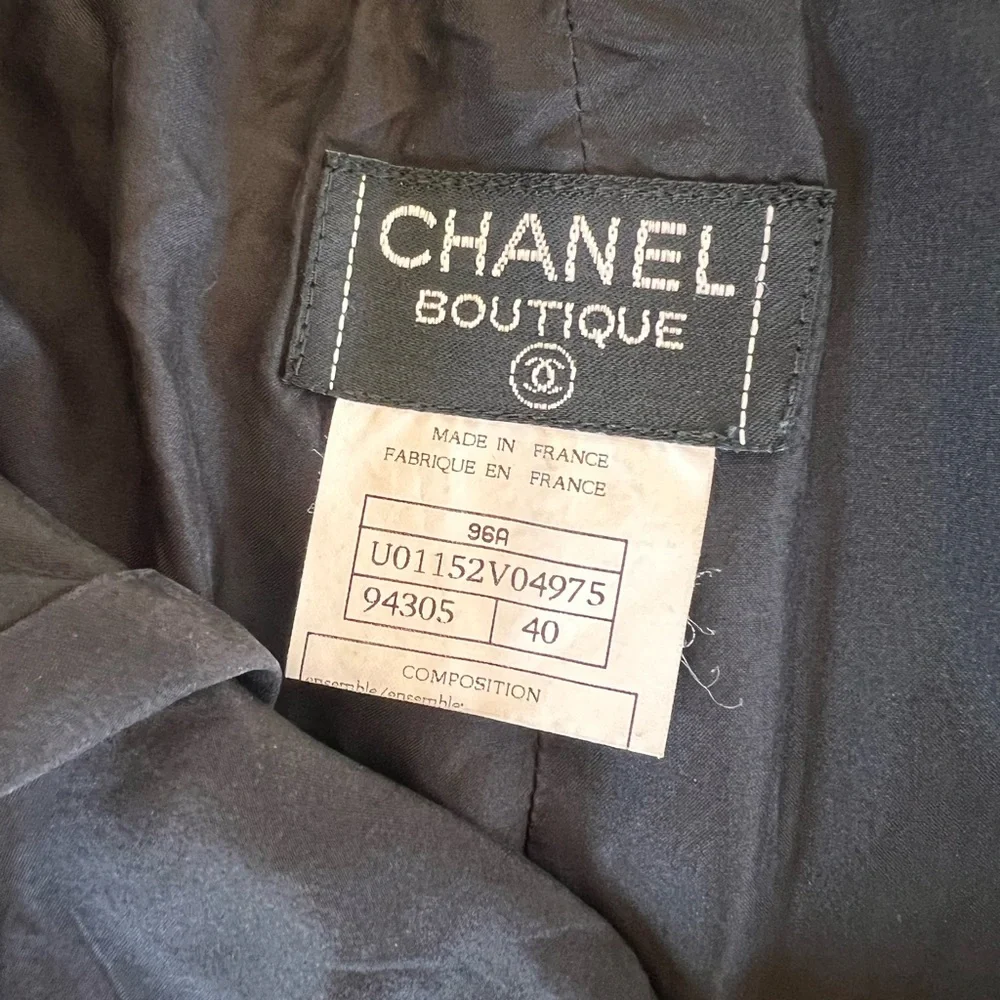 CHANEL CLASSIC VINTAGE WOMEN’S BLACK 100% WOOL TROUSER‎ PANT W/ SILK LINING EUC